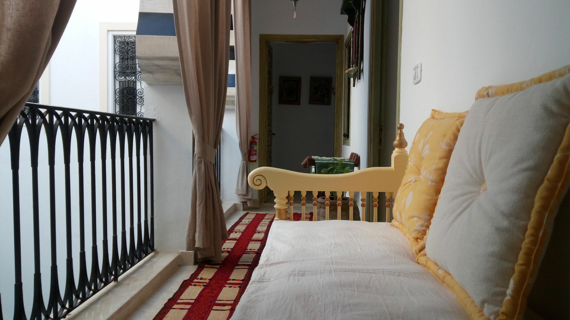 Отель El Patio Courtyard House Тунис Экстерьер фото